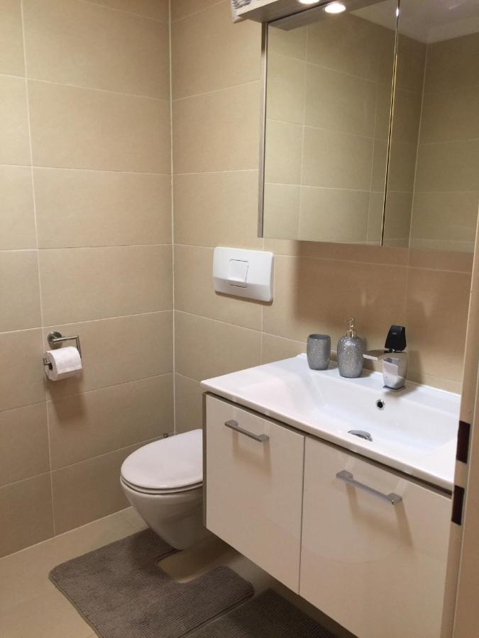 No Smoking, Cozy Apartment In Top Location 15 Min To Center Wien Eksteriør bilde
